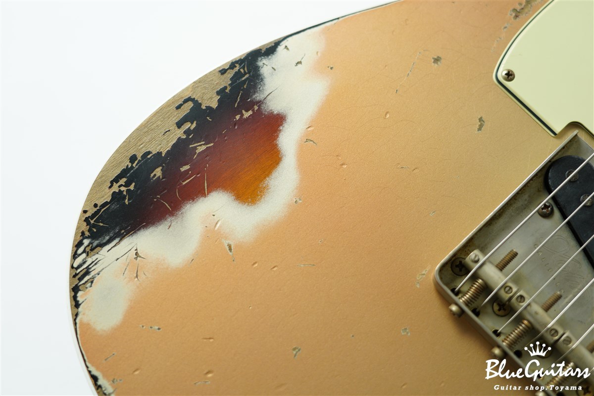 Xotic XTC-1 Shoreline Gold over 3Tone Burst Heavy Aged