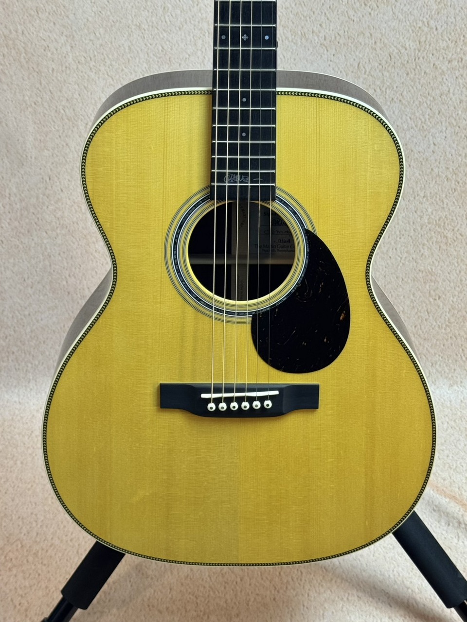 Martin 【2025年製個体】OMJM #2949150【無金利キャンペーン・送料当社
