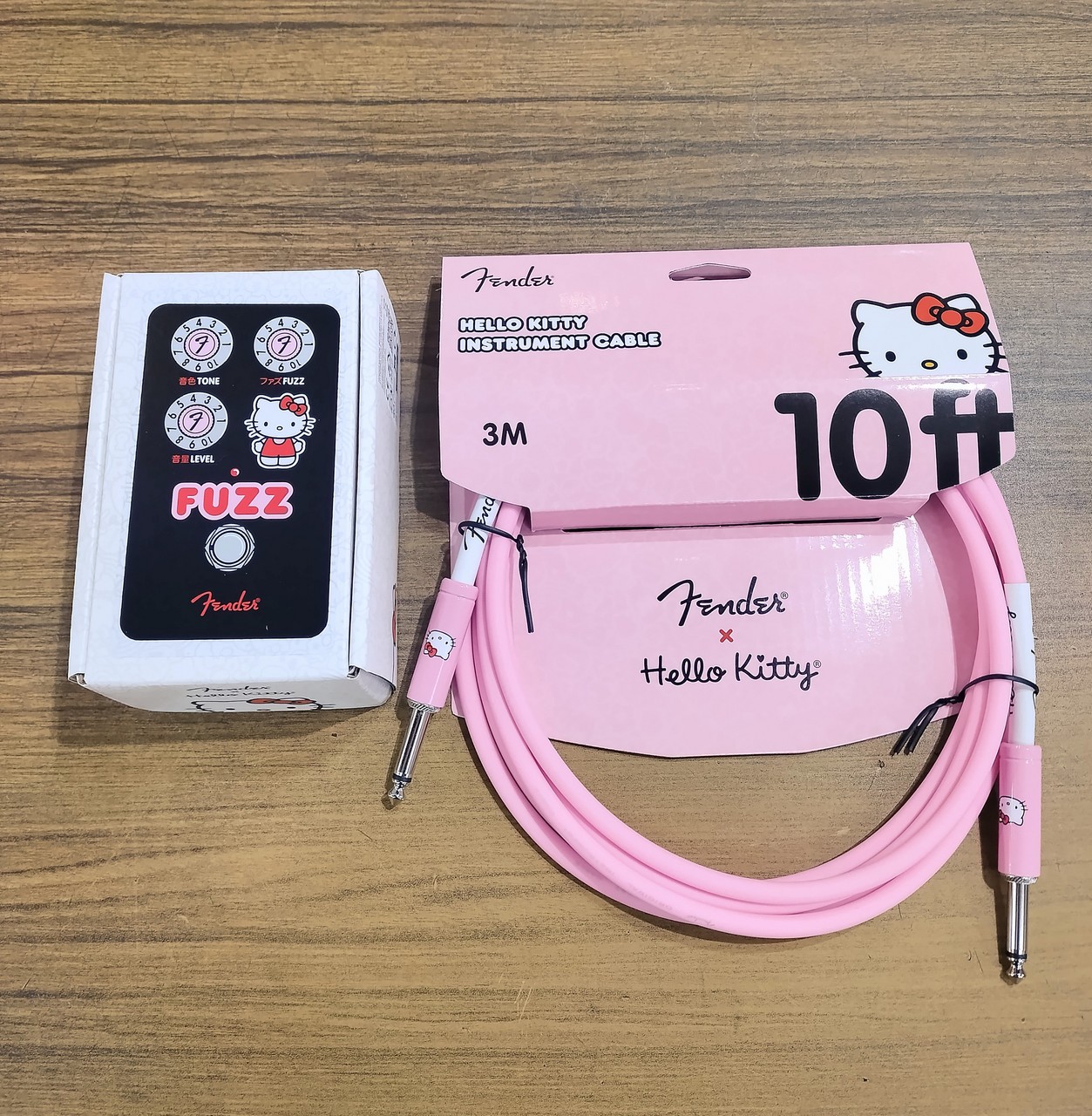 Fender Hello Kitty® FUZZ & CABLE （新品）【楽器検索デジマート】