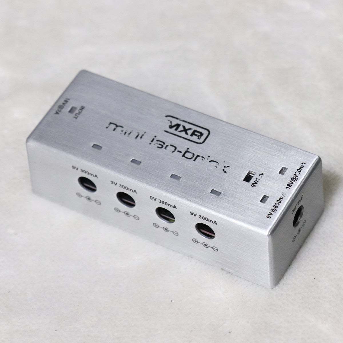 【未使用品】MXR M239 MINI Iso-Brick MXR M239 Mini Iso-Brick Power Supply 【梅田店】（中古）【楽器検索