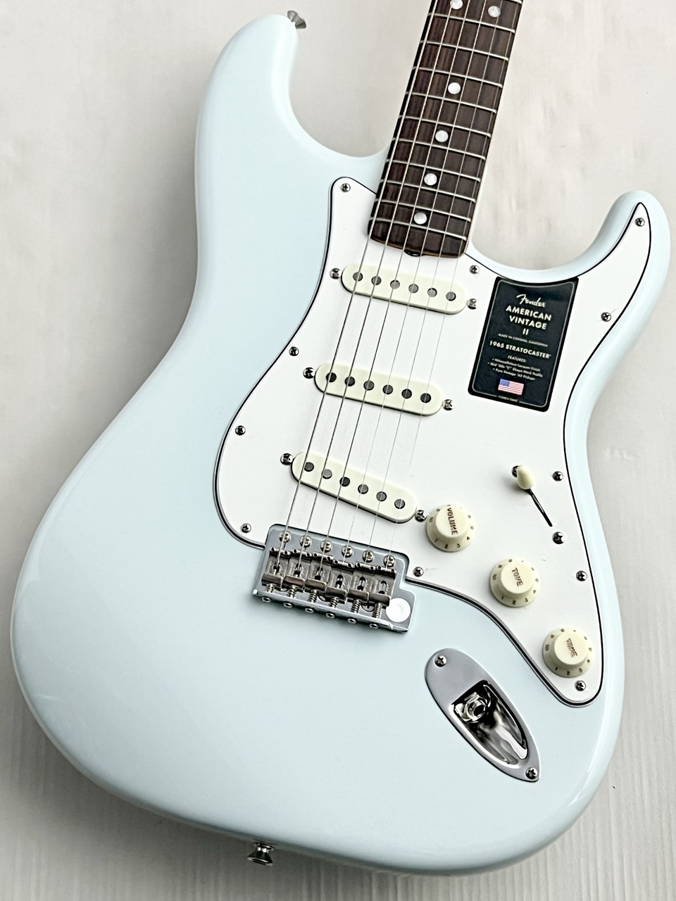 【8/6まで値下げ】Fender American VintageII 1965 Fender USA American Vintage II 1965 Stratocaster (Sonic Blue