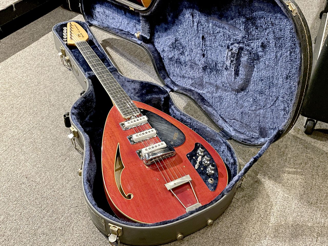 【希少】VOX MARK Ⅵコピー FREEDOM CUSTOM GUITAR 希少】VOX MARK Ⅵコピー FREEDOM CUSTOM GUITAR - メルカリ
