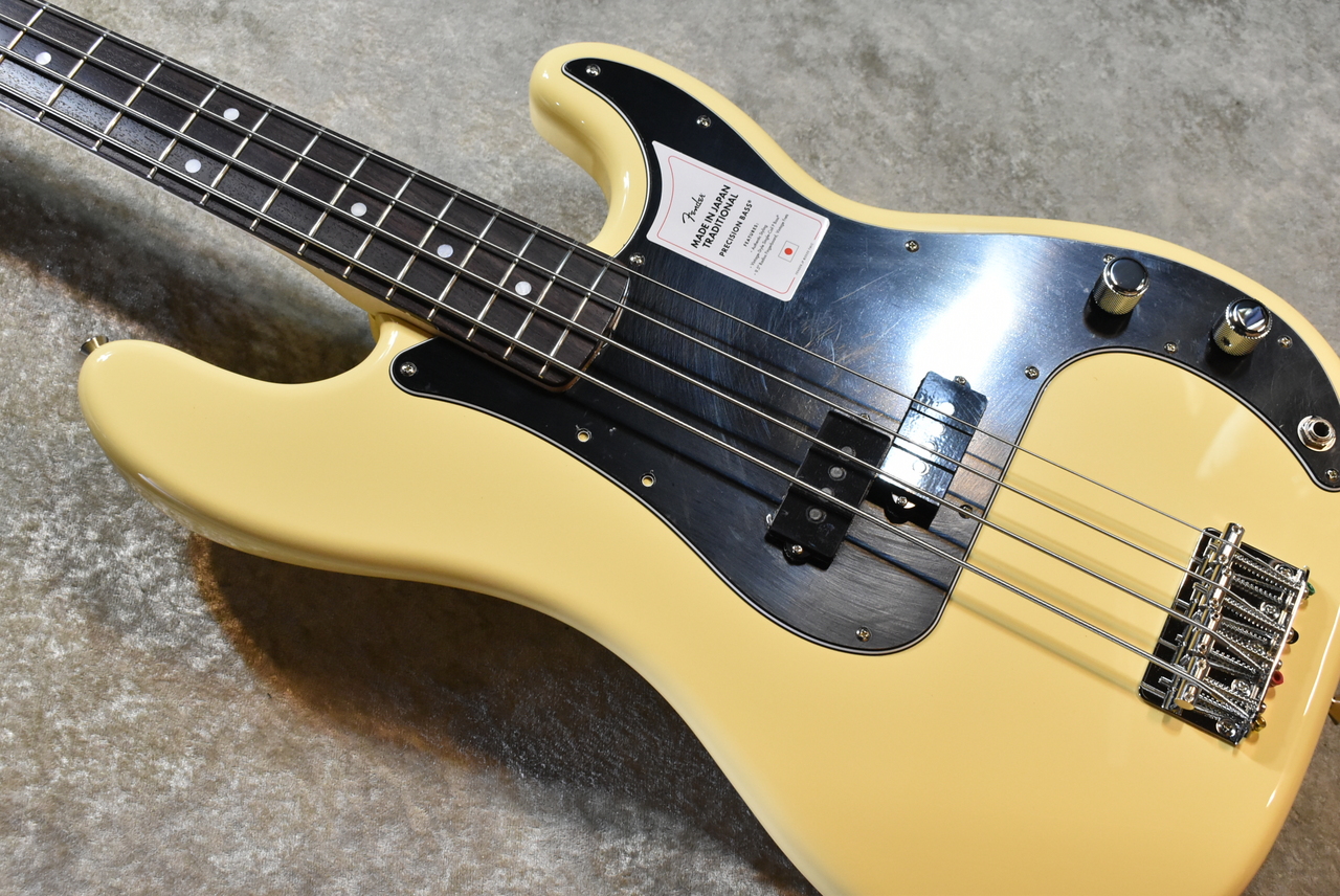 Fender Made in Japan Traditional 70s Precision Bass -Vintage White