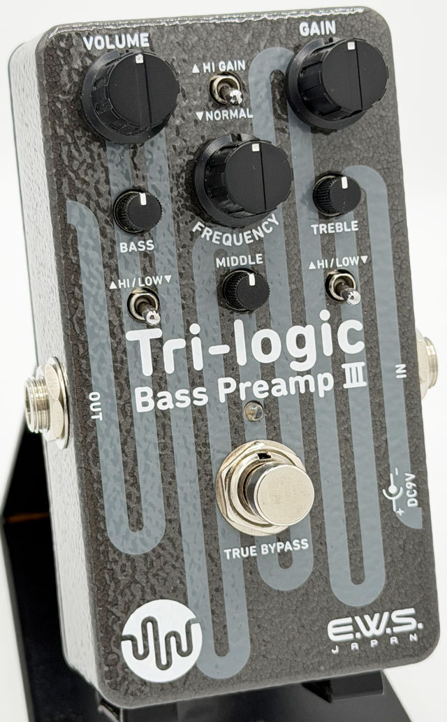 E.W.S. Tri-logic Bass Preamp 3（新品）【楽器検索デジマート】