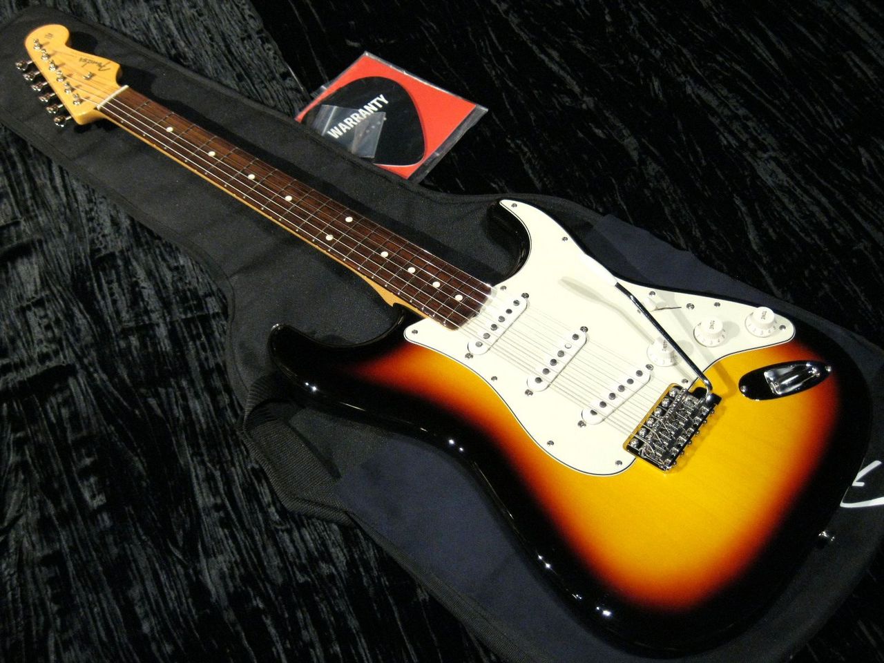 Fender Made in Japan Traditional II 60s Stratocaster 3TS（中古）【楽器検索デジマート】