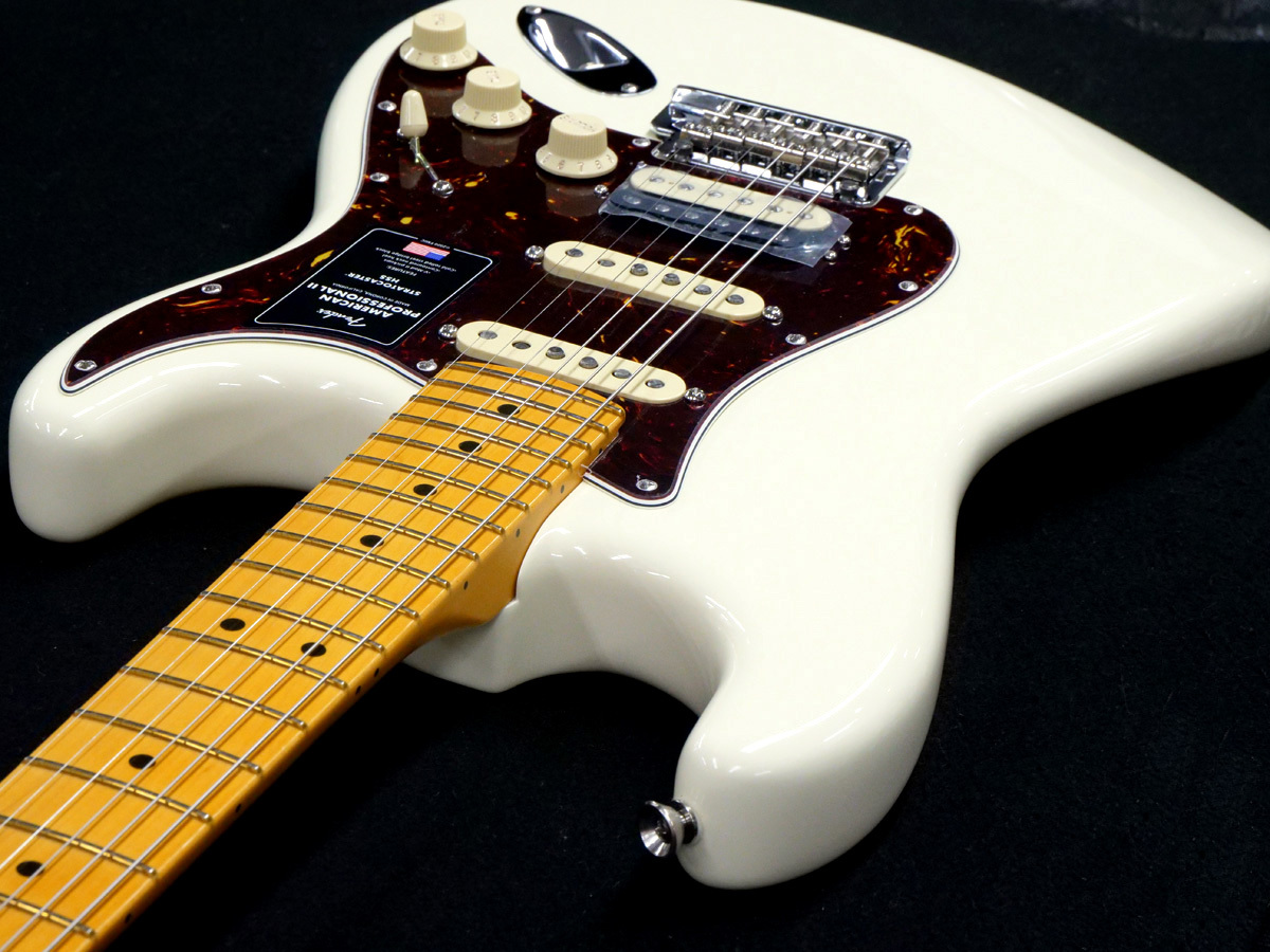 Fender American Professional Ⅱ Stratocaster HSS 2023 (Olympic