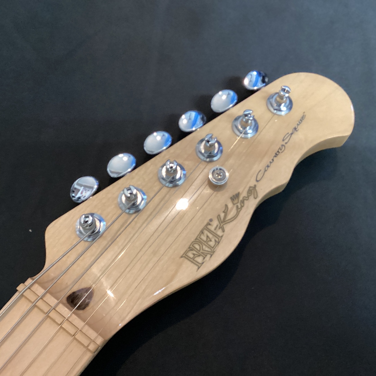 FRETKING FKV24LB Country Squire Music Row/Laguna Blue(フレット