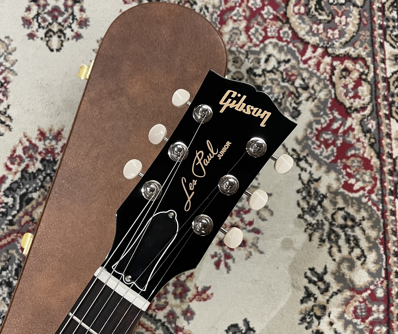 Gibson 【1PC ボディ!超軽量!良指板!】Les Paul Junior (205760087) TV 