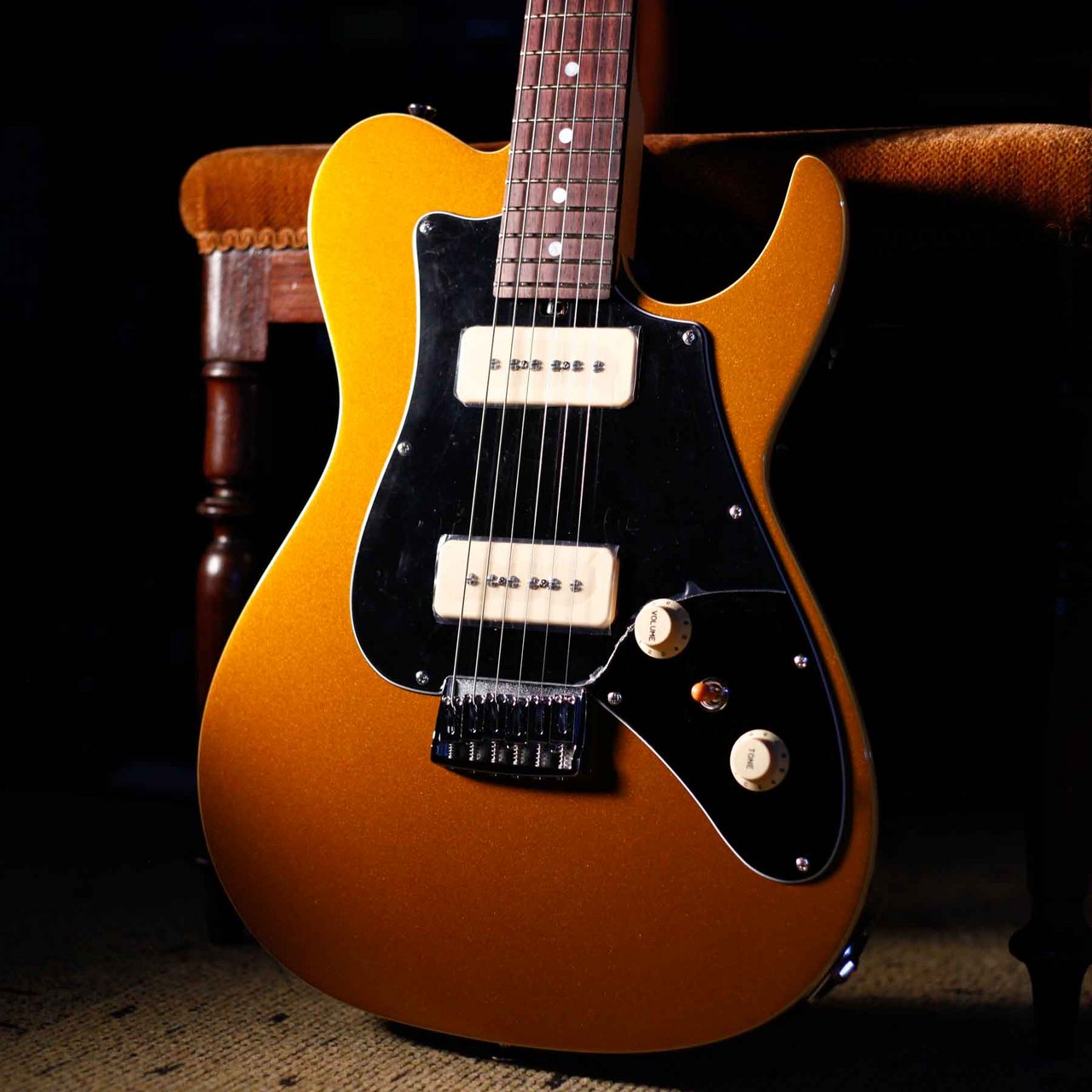 Crews Maniac Sound VEGAS V2. ｜ Goldtop（新品）【楽器検索