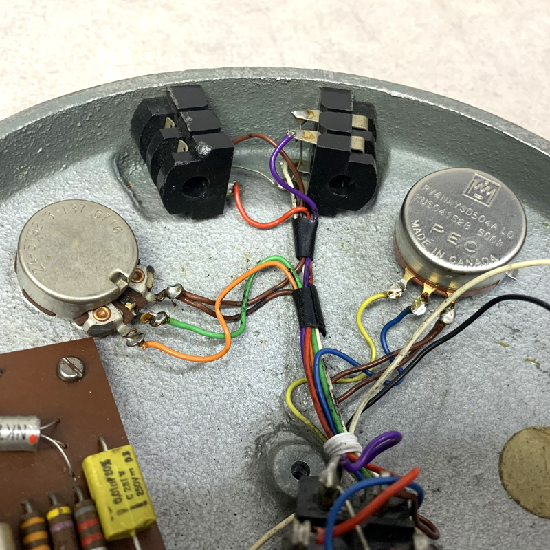 MUZZFACE NKT275 ギターエフェクター The Sonus 1966 Germanium Fuzz Face Replica」レビュー