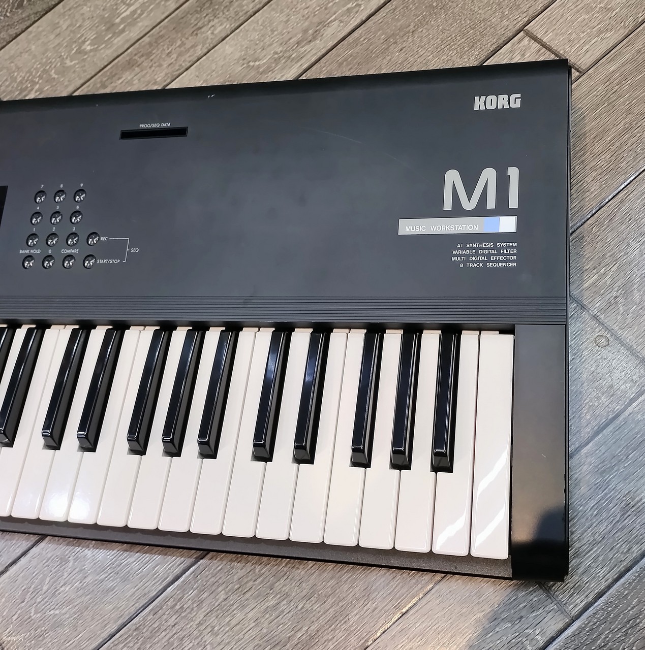 KORG M1（中古）【楽器検索デジマート】