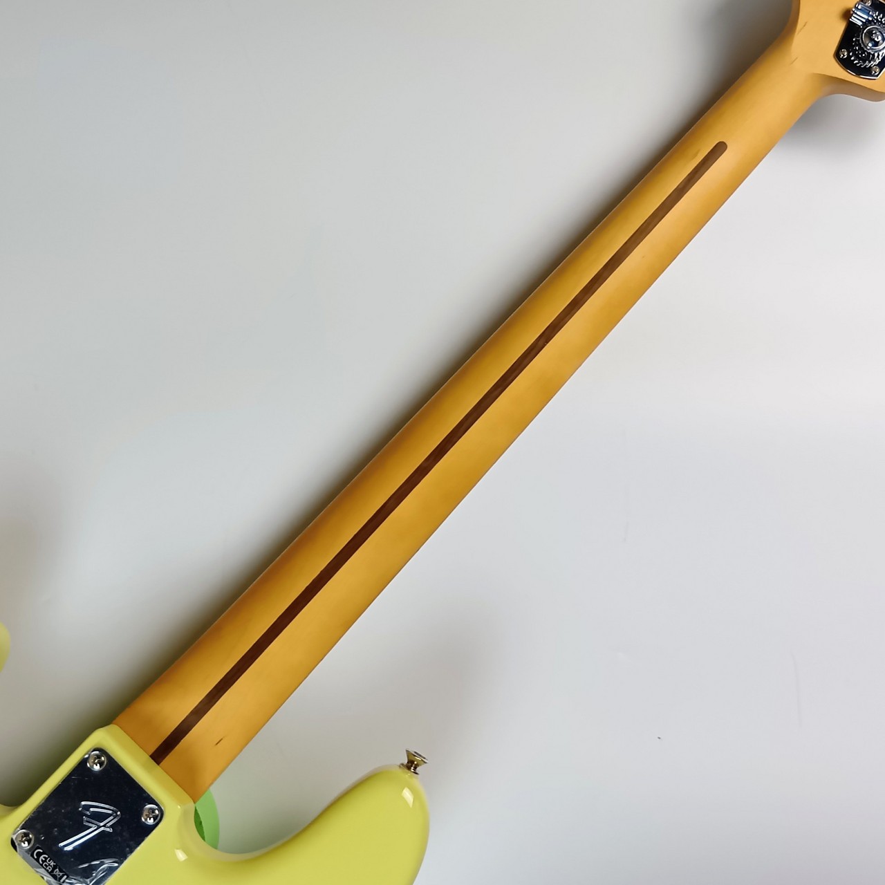 Fender Player II Precision Bass Hialeah Yellow エレキベース