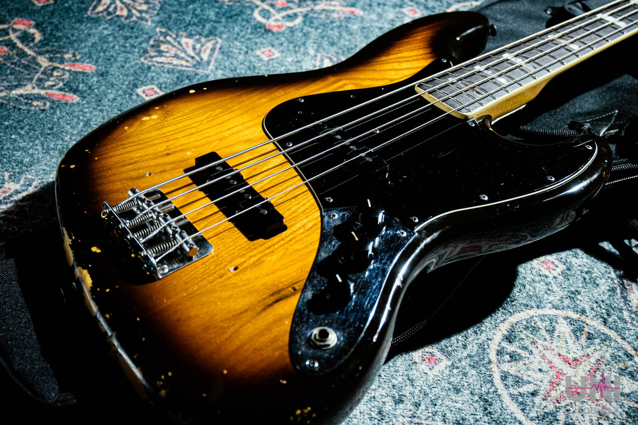 ベース fender USA 1979 jazz bass Fender USA VINTAGE Jazz Bass '79 OlympicWhite/M ｜イケベ楽器