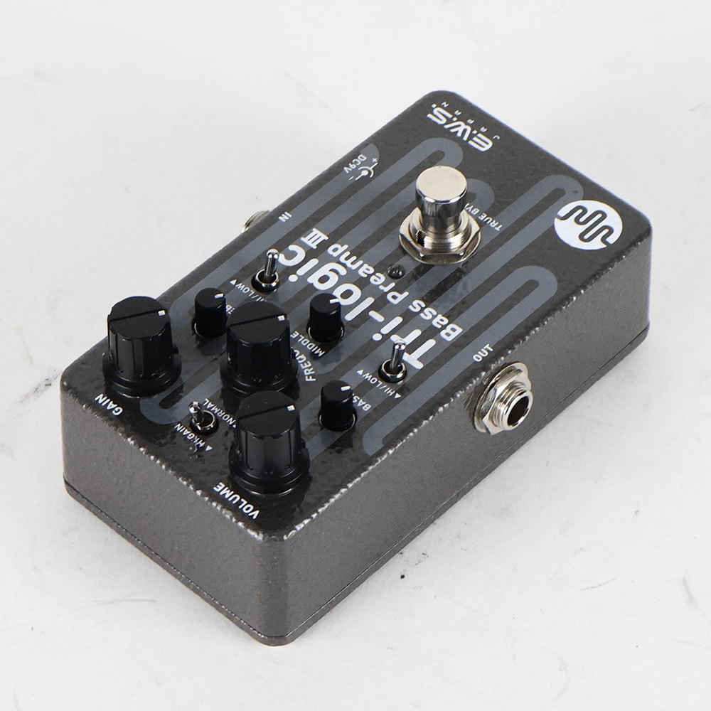 E.W.S. Tri-logic Bass Preamp III【中古品】 E.W.S. 【中古】 E.W.S. Tri-logic Bass Preamp 3 ベース用