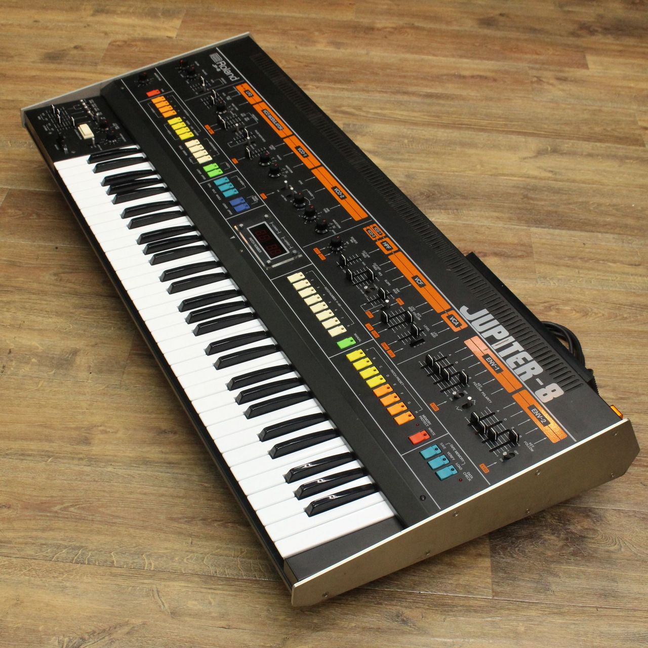 Roland JUPITER-8 【Vintage】 【キーボードマート新宿】【新宿店