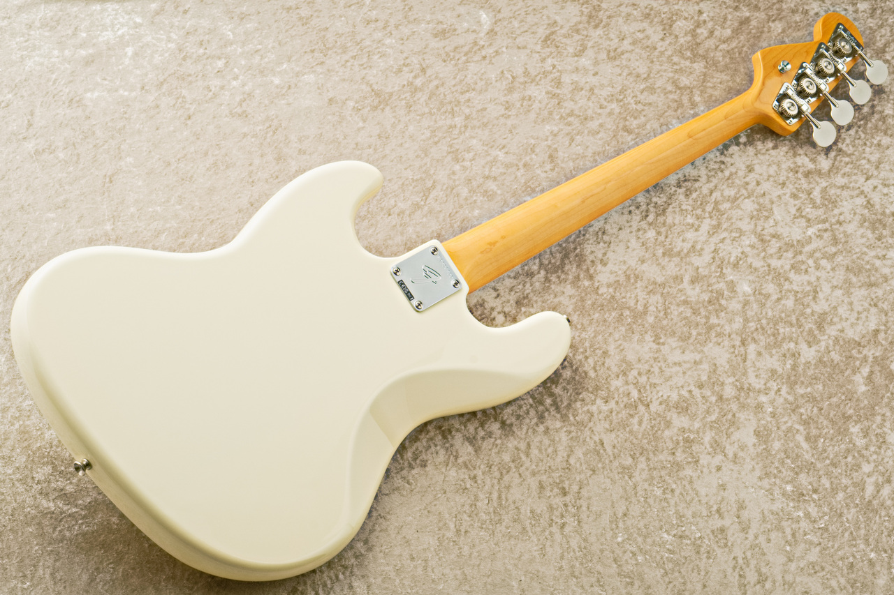 Fender USA American Vintage II 1966 Jazz Bass (3-Color
