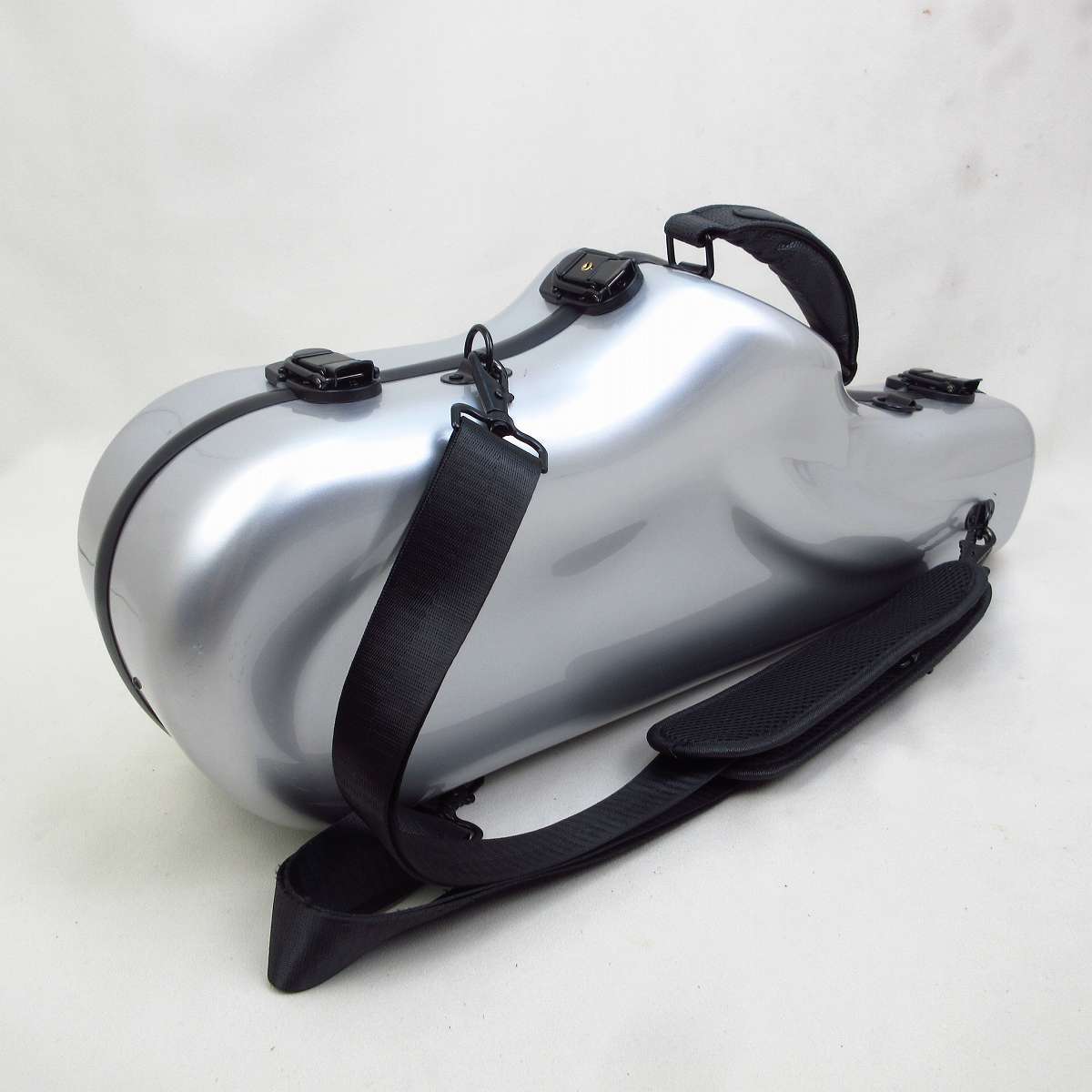 NO BRAND アルトサックス用ケース シルバー 【横浜店】（中古）【楽器