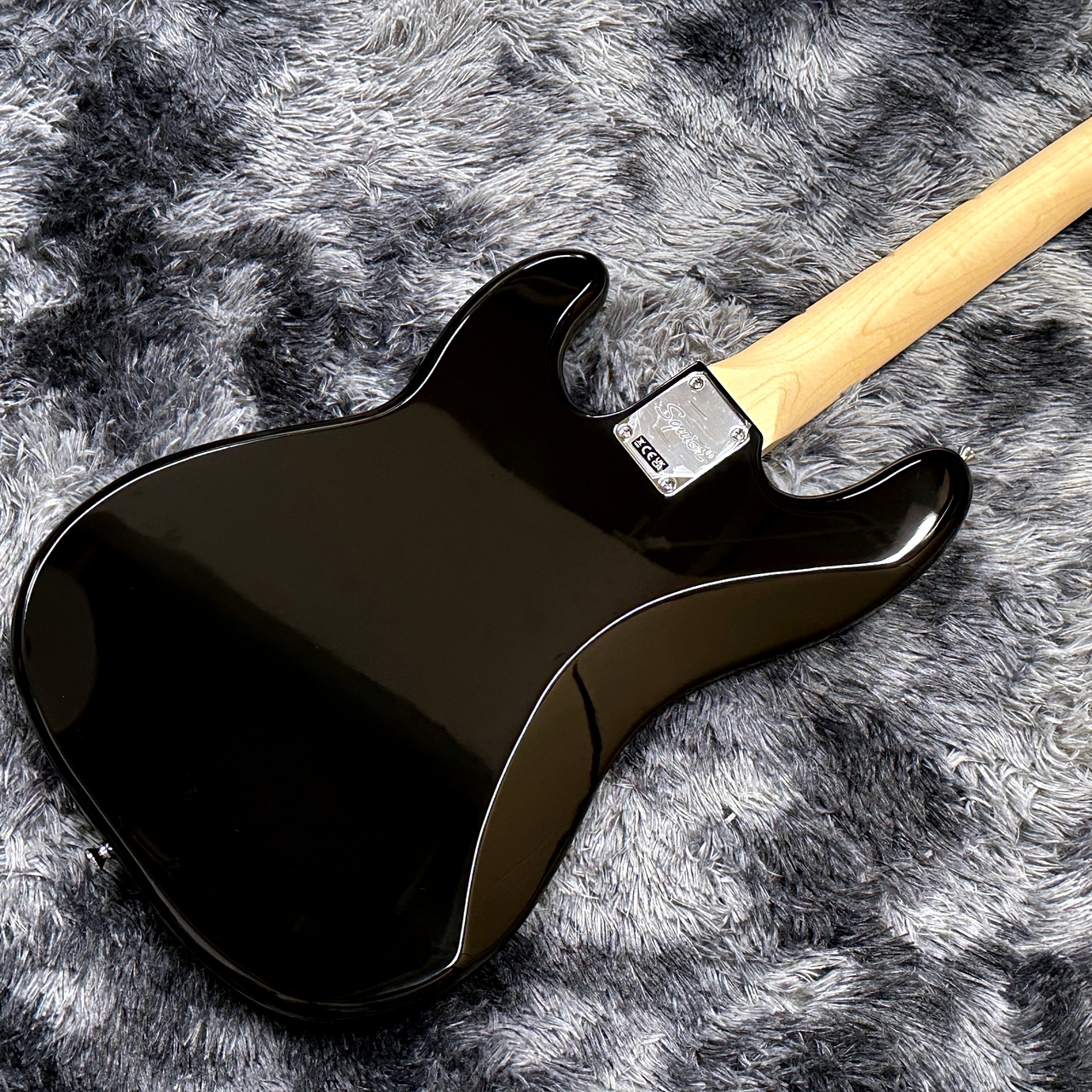 Squier by Fender Sonic Precision Bass Black / Laurel 【定番