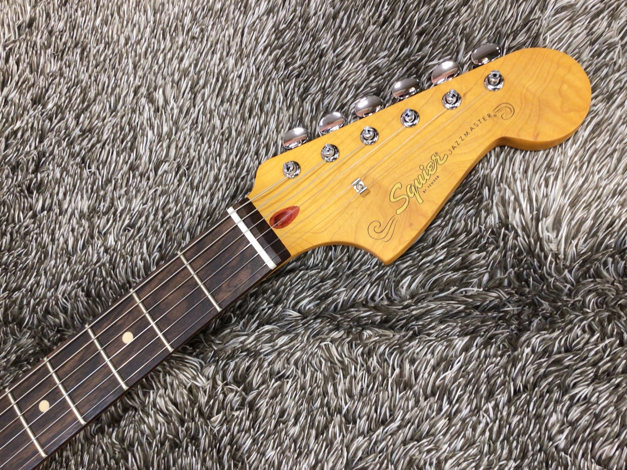Squire J.Mascis JAZZMASTER　ダイナソーJr Squier by Fender J Mascis Jazzmaster, Gold Anodized