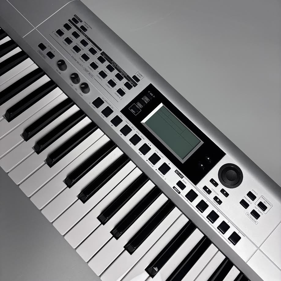 KORG i3（SV）ミュージックワーク・ステーション（中古/送料無料