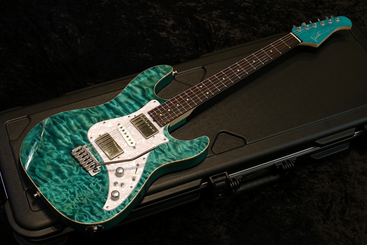 Varita Japan Soltar Standard 5053 Quilt Top / Dark Aqua Blue【USED