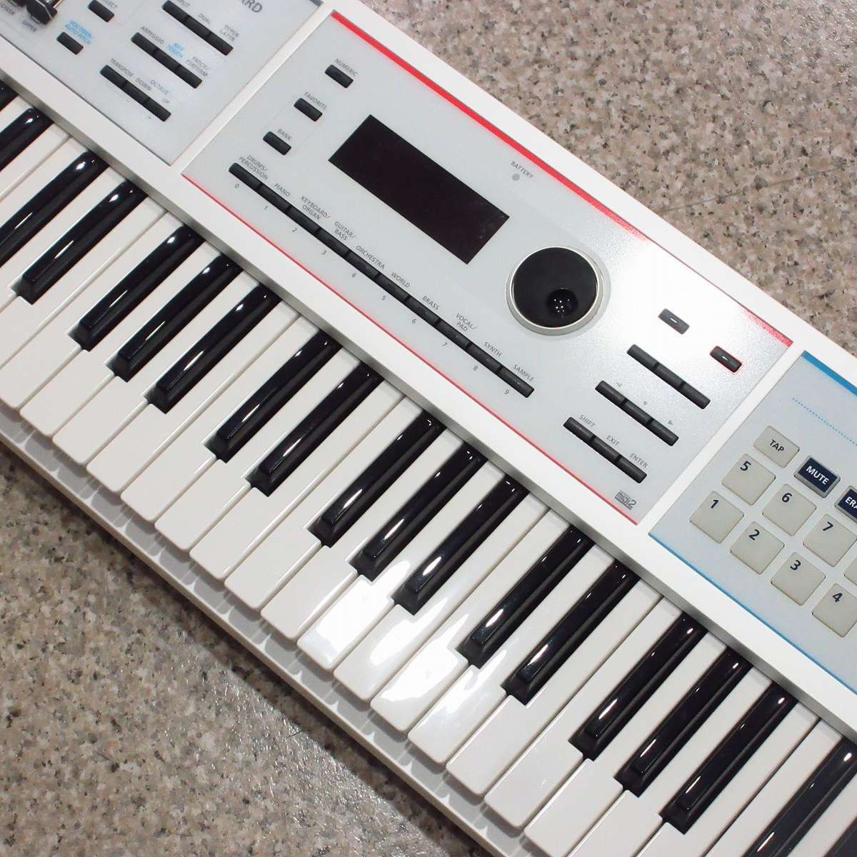Roland JUNO-DS61W -ホワイト-ver.2.10-
