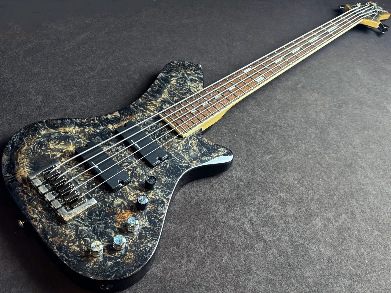 【美品】KRAKEN GUITARS CHAMP エレキベース Kraken Champ 5（中古）【楽器検索デジマート】