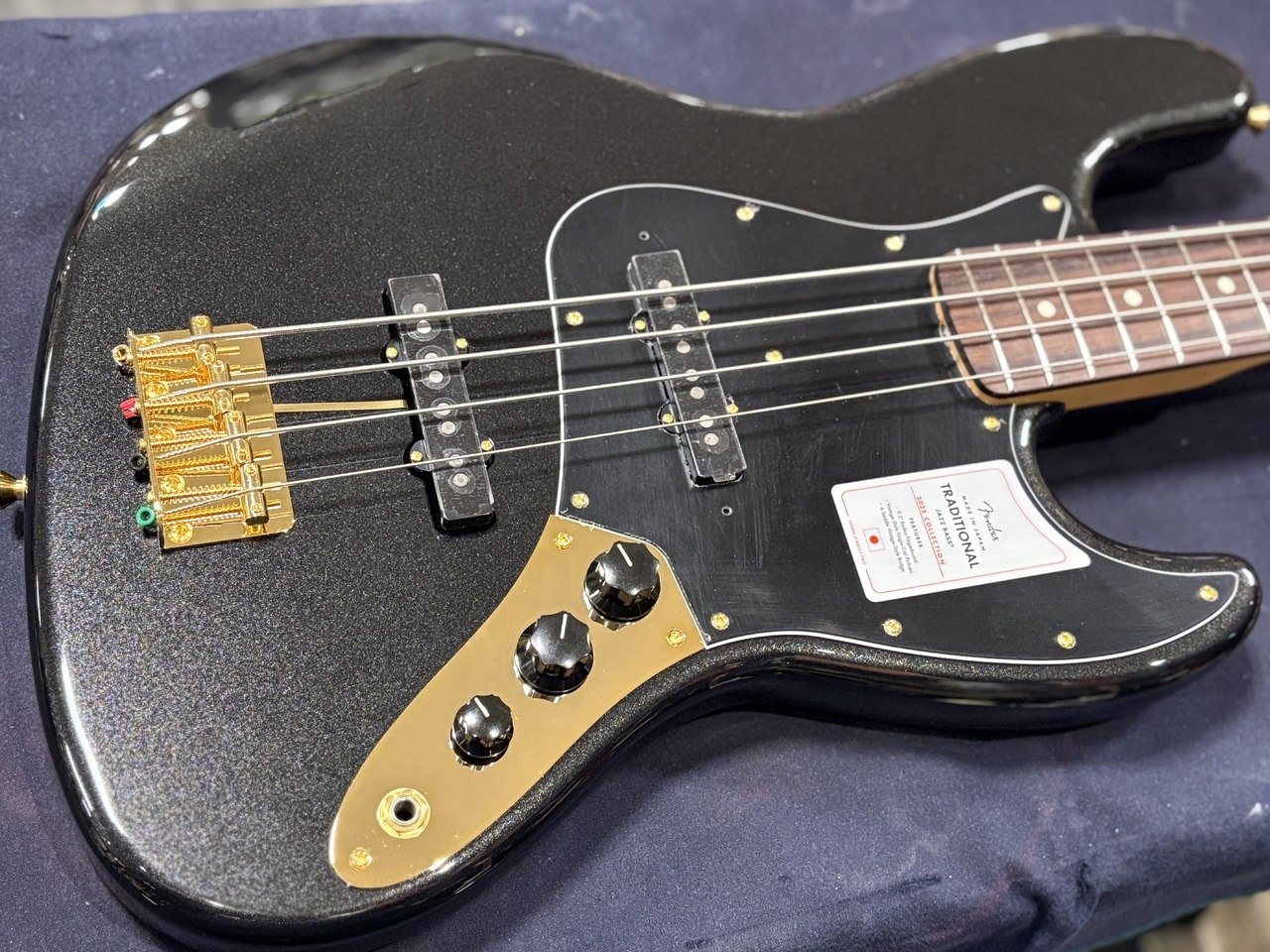 Fender Made in Japan Traditional 2025 Collection 60s Jazz Bass
