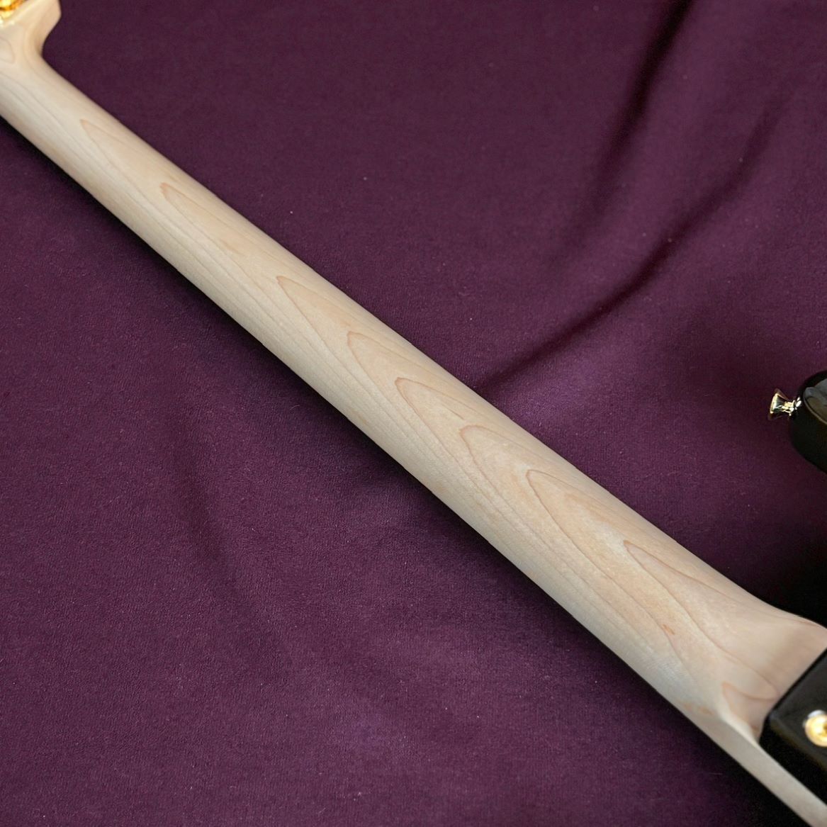 ☆9月中限定値下げ【発送できません】 Moon JJ-4 フレットレス ☆9月中限定値下げ【発送できません】 Moon JJ-4 フレットレス ☆9月中