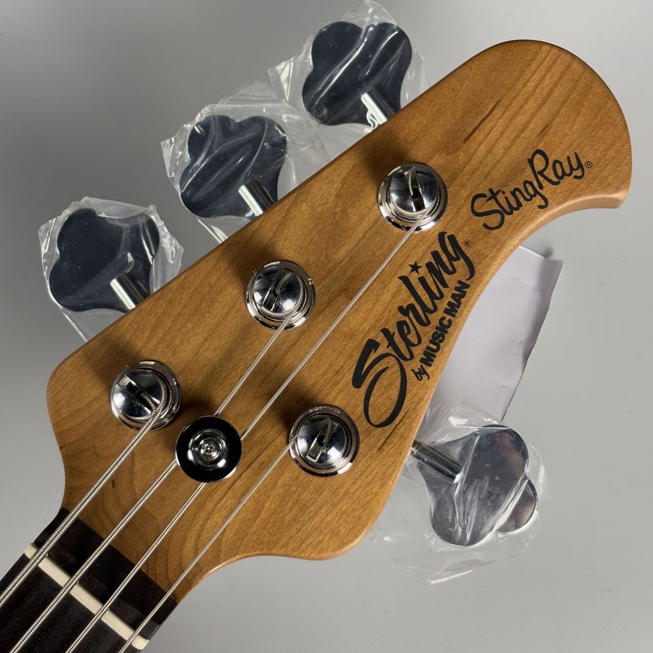 Sterling Ray34 ホワイト エレキベース エレキベース】Sterling
