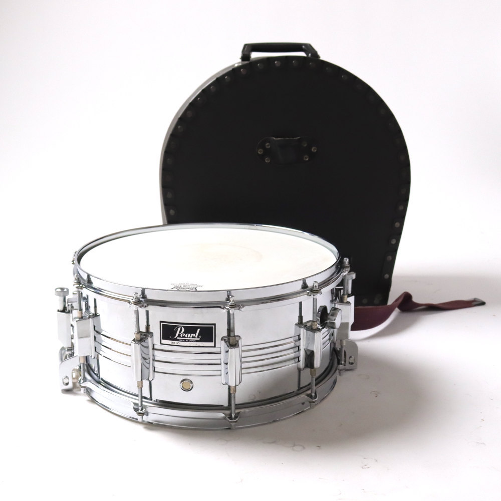 中古 Pearl（パール） 14インチスチール製スネアドラム、深さ5.75