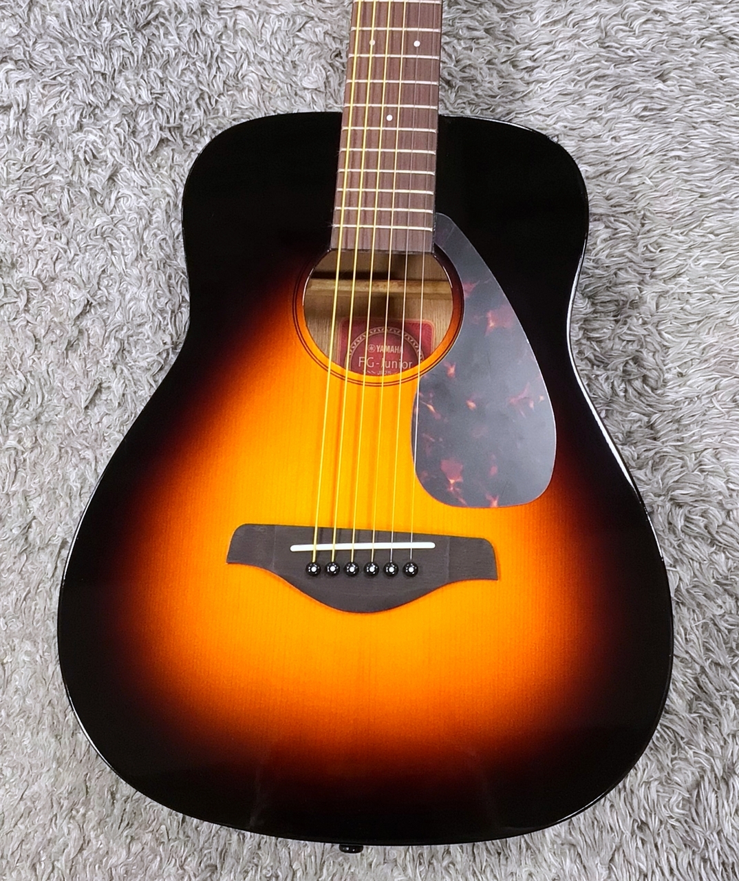 YAMAHA JR2S TBS (Tobacco Brown Sunburst)【定番ミニギター