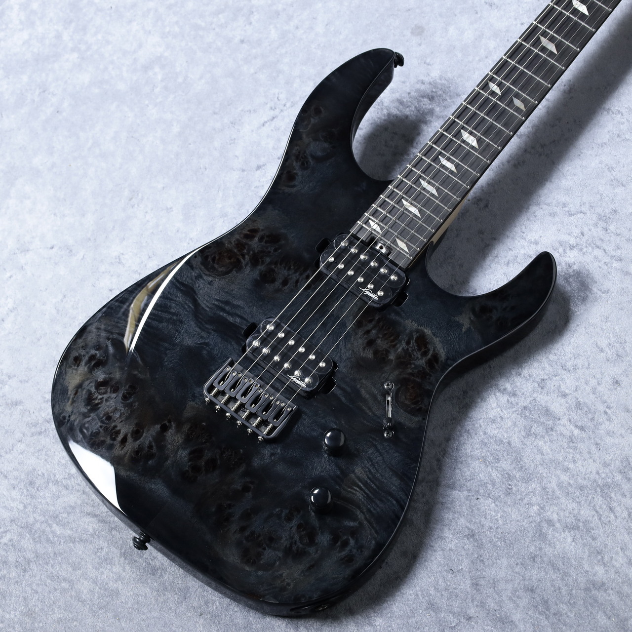 Legator N6SS (Black) 6弦モデル（新品）【楽器検索デジマート】