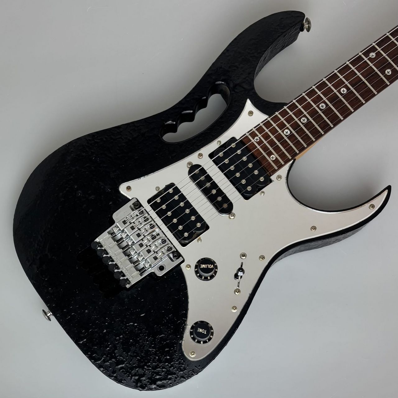 Ibanez JEM7D　Steve Vai