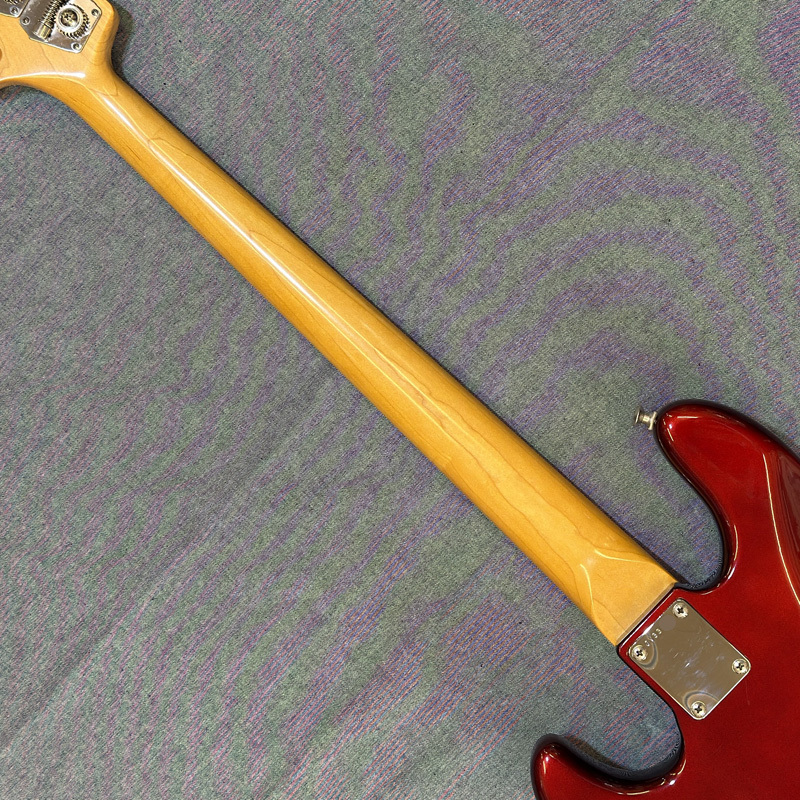 フェンダージャパンJB-62 75ボディ　マルチレイヤーラッカー塗装　PG付属 フェンダージャパンJB-62 75ボディ マルチレイヤーラッカー塗装 PG付属