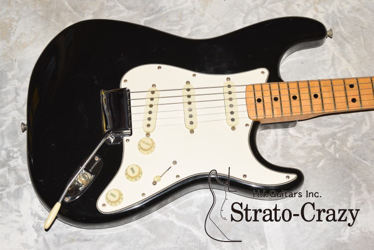 Fender Stratocaster '75 Black /Maple neck 