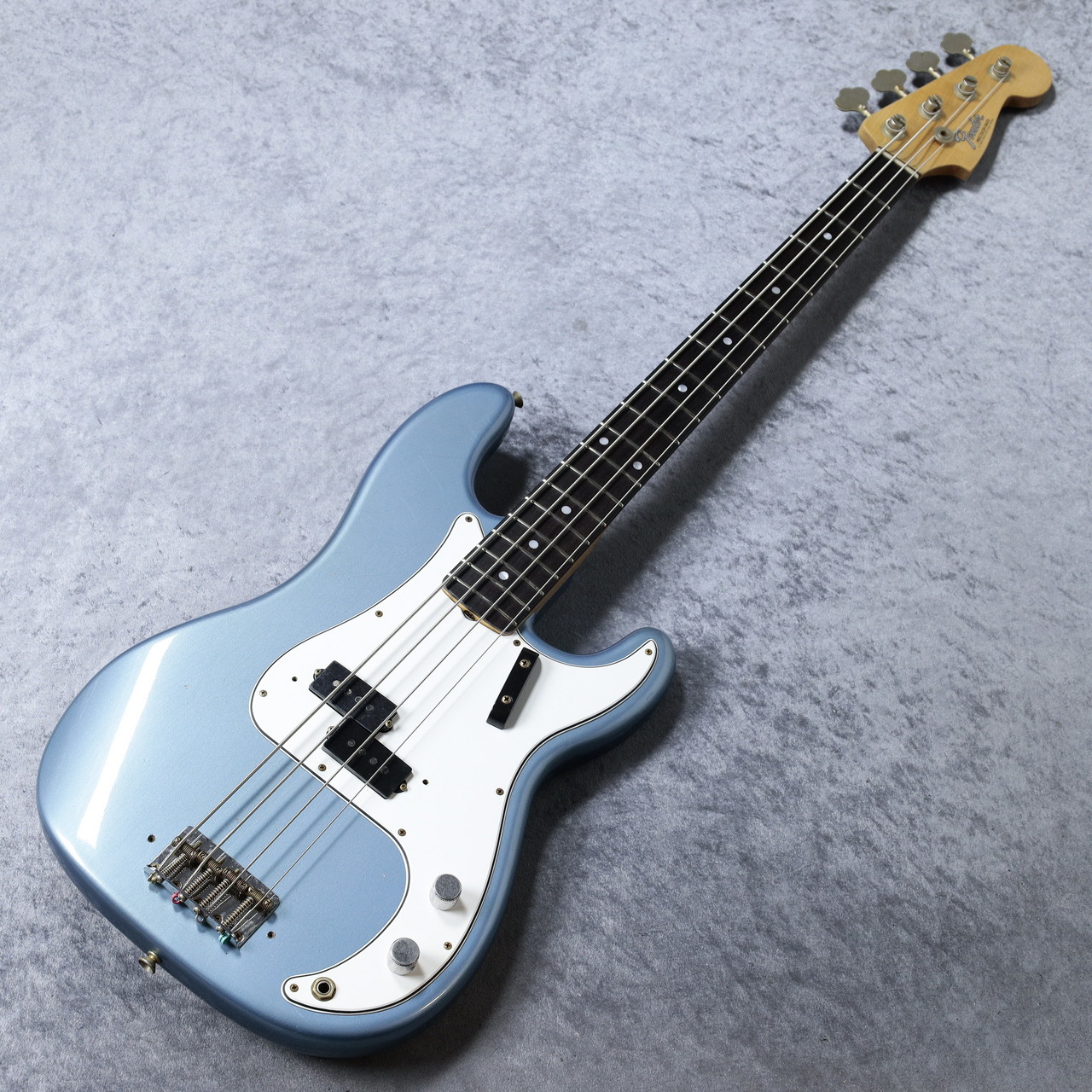 Fender Custom Shop 1966 Precision Bass Journeyman Relic - Lake