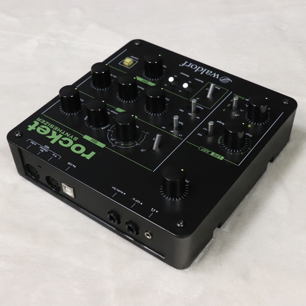 Waldorf Rocket Tabletop Synthesizer 【梅田店】（中古）【楽器検索