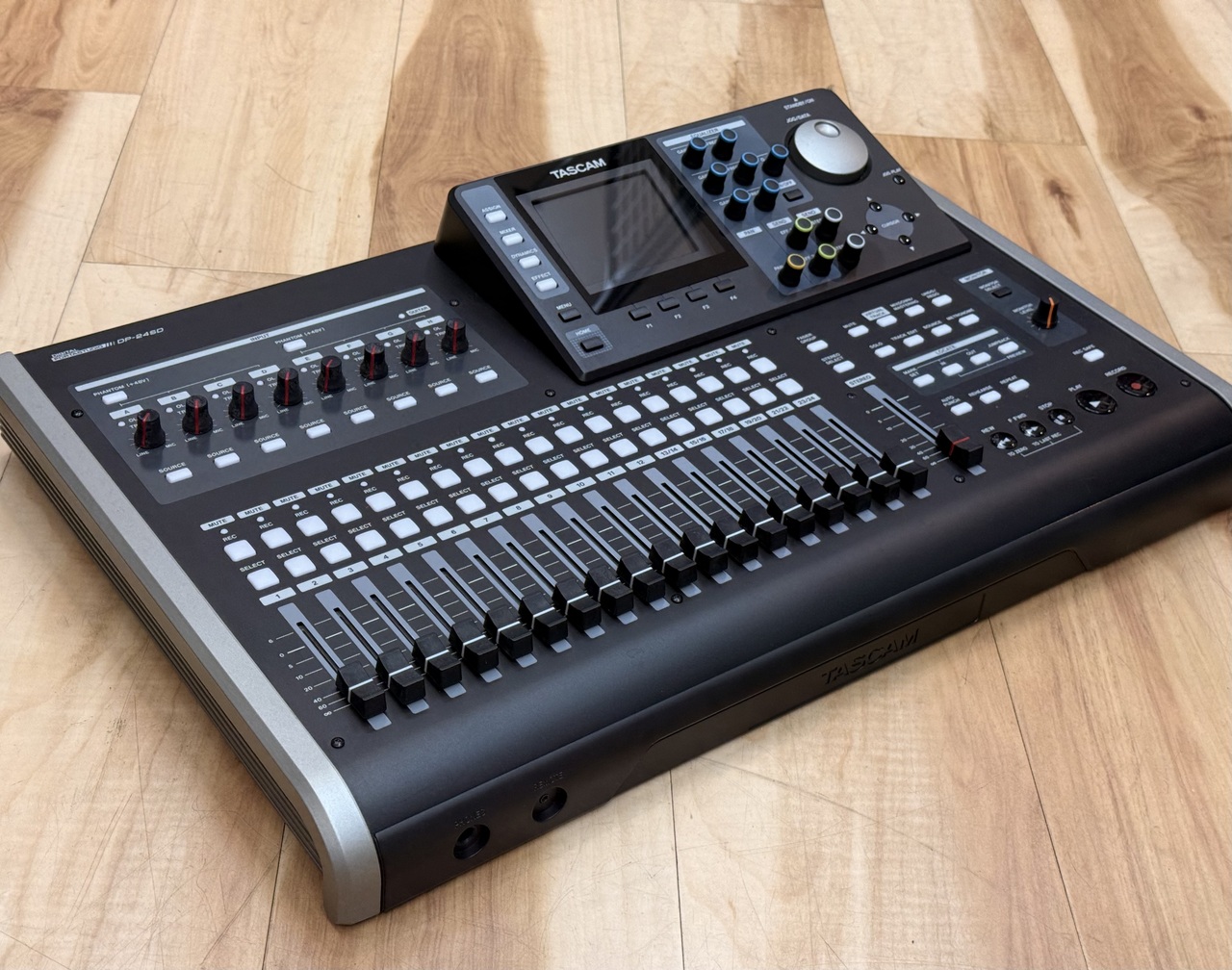 Tascam DP-24SD 24track SD/SDHC MTR（中古）【楽器検索デジマート】