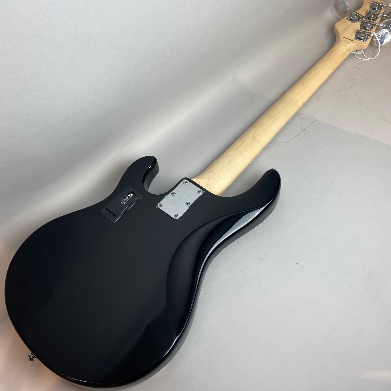 Sterling by MUSIC MAN STINGRAY S.U.B. Series Ray5 BK 5弦エレキベース  【アウトレット特価】（新品特価/送料無料）【楽器検索デジマート】