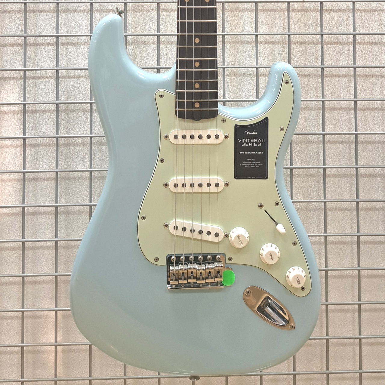 Fender Limited Edition Vintera II Road Worn '60s Stratocaster