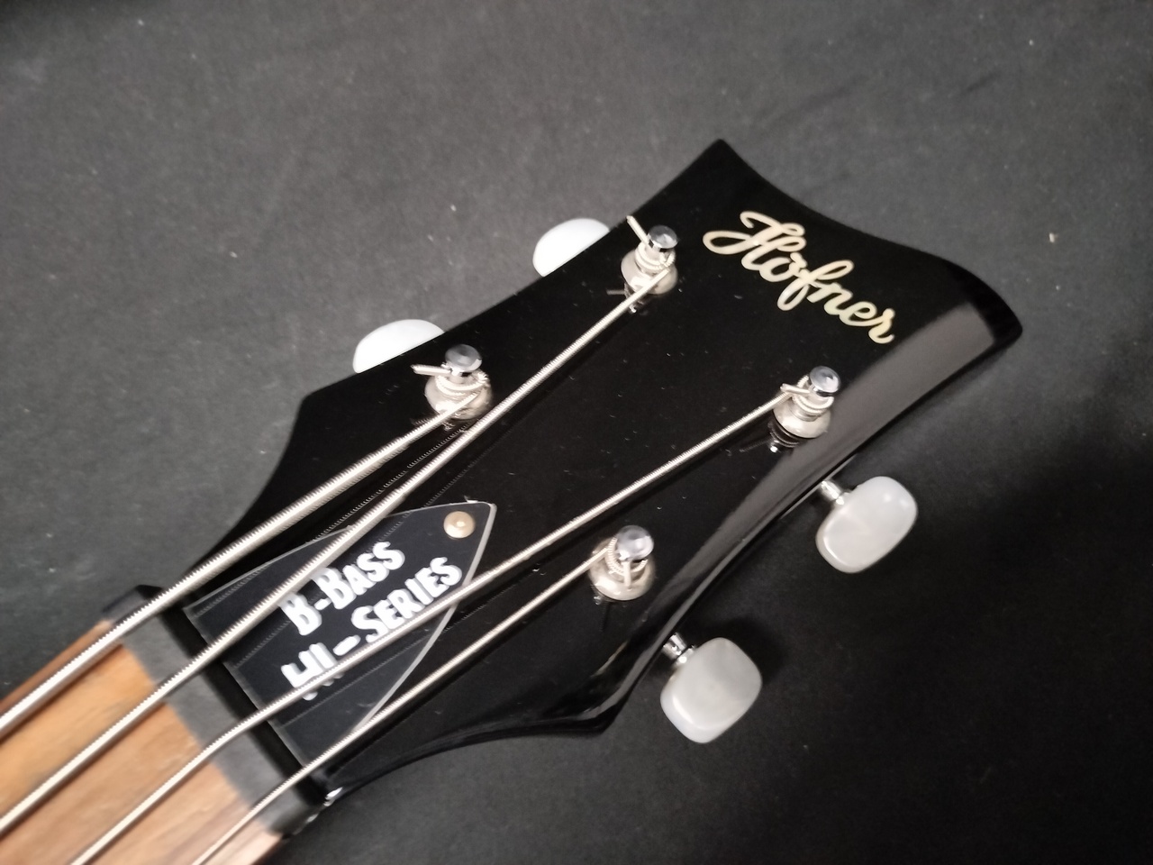 美品 Hofner B Bass Hi-Series ベース ラメブラック 美品 Hofner B Bass Hi-Series ベース ラメブラック - メルカリ