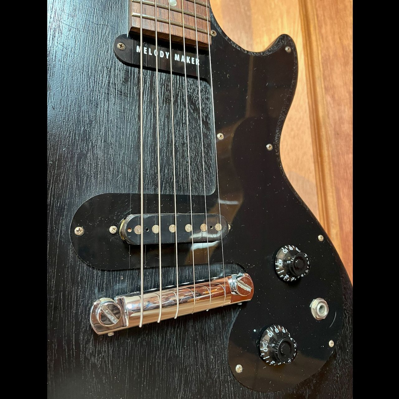 ＧＩＢＳＯＮ ＭＥＬＯＤＹ ＭＡＫＥＲ　エレキギター& KORG GA-30 Gibson Melody Maker（中古）【楽器検索デジマート】