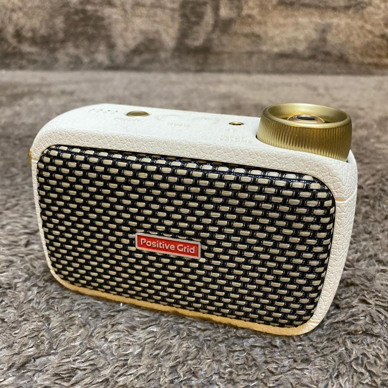 美品] Positive Grid Spark GO [MMN65]【梅田店在庫】 : 中古