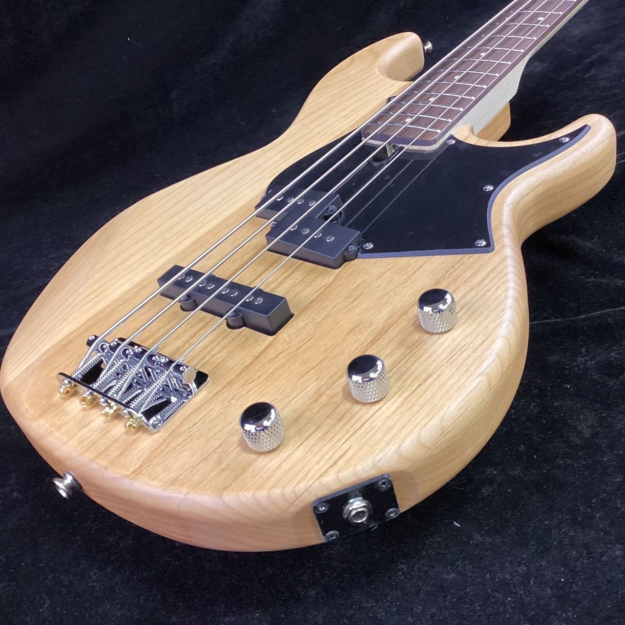 YAMAHA BB234 YNS (イエローナチュラルサテン) Yellow Natural satin