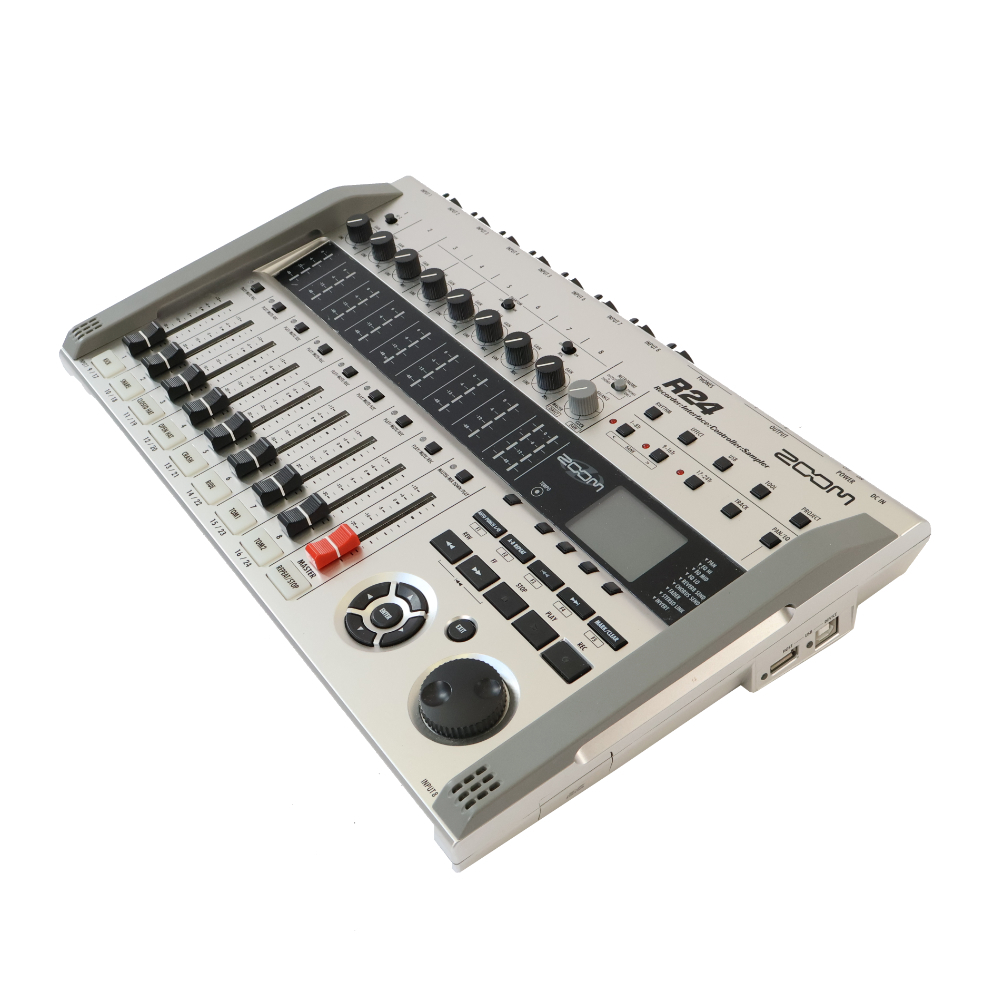 最終価格【中古】 ZOOM R24 マルチトラックレコーダー MTR 箱取説付き ZOOM 【中古】 MTR レコーダー ZOOM R24 マルチトラック