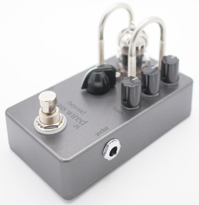beyond BASS WIRED プリアンプ Beyond Bass Wired ビヨンド・ベース・ワイヤード 真空管ベース