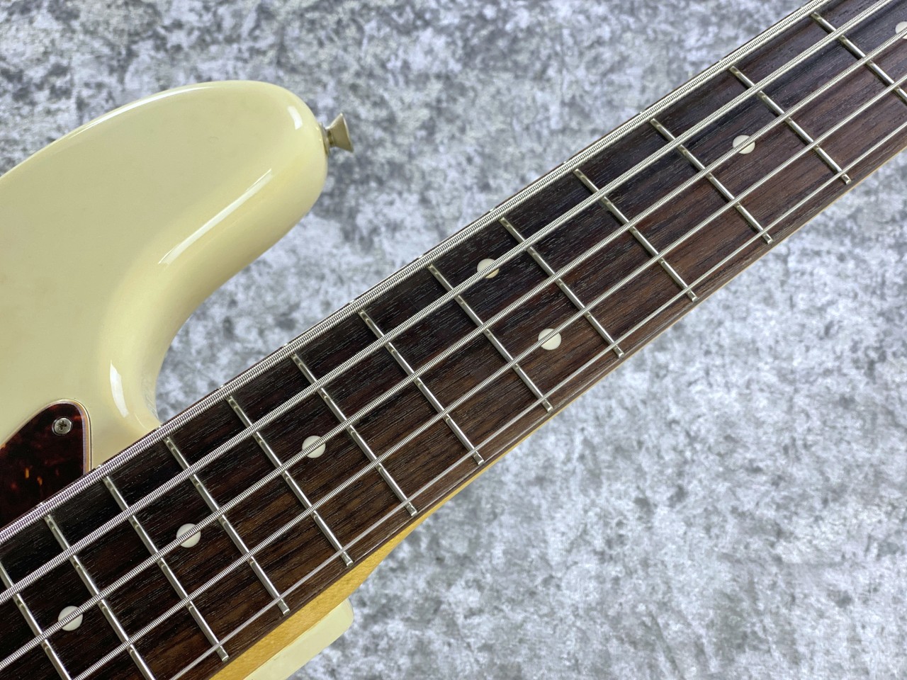 Fender Japan JBV - Olympic White -【4.58kg】（中古）【楽器検索