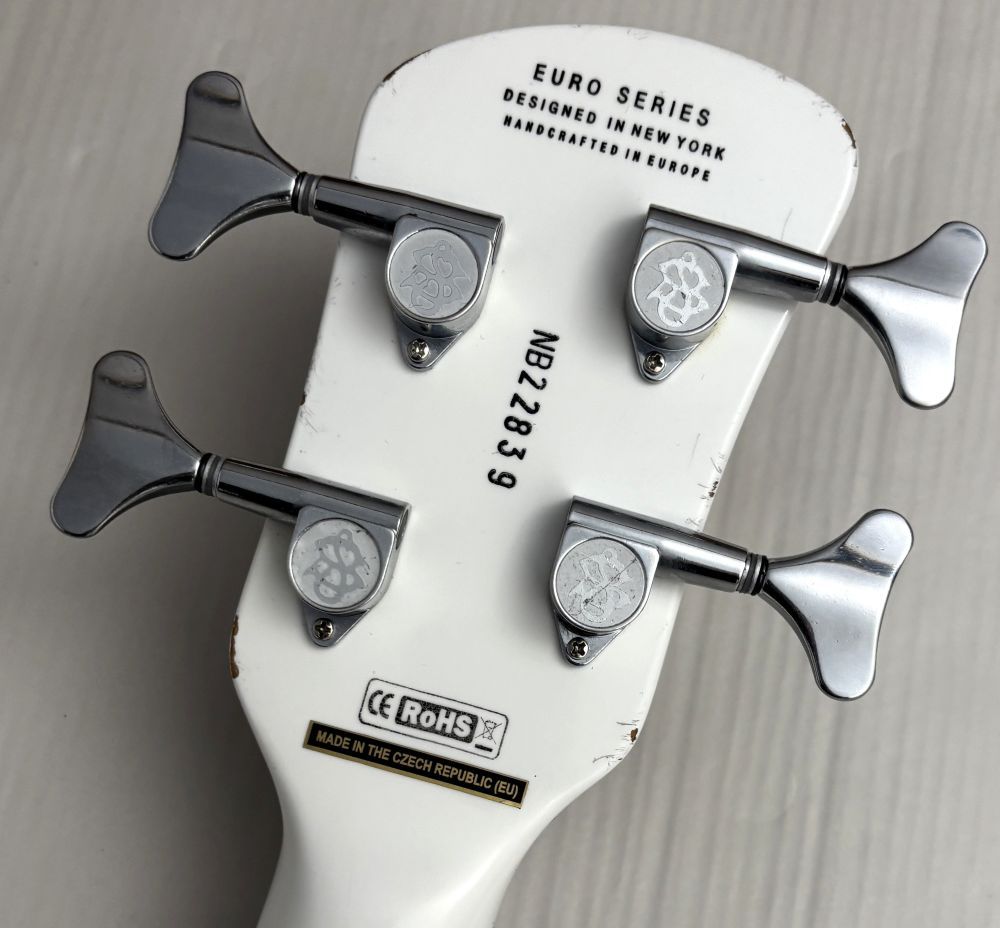 Spector 【48回無金利】EURO 4 CLASSIC -Lacquer Aged White