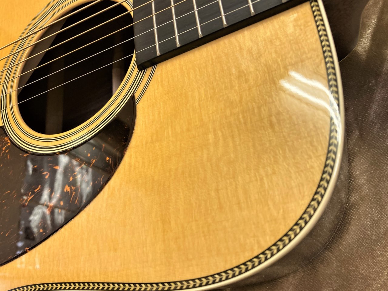 Martin HD-28（新品/送料無料）【楽器検索デジマート】